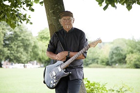Jethro Tulls Martin Barre All Acoustic, Unplugged Concert
